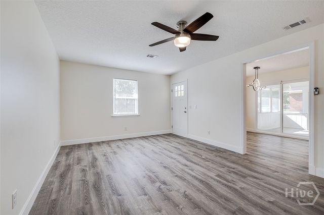 308 E fourth Street, Springfield, GA 31312