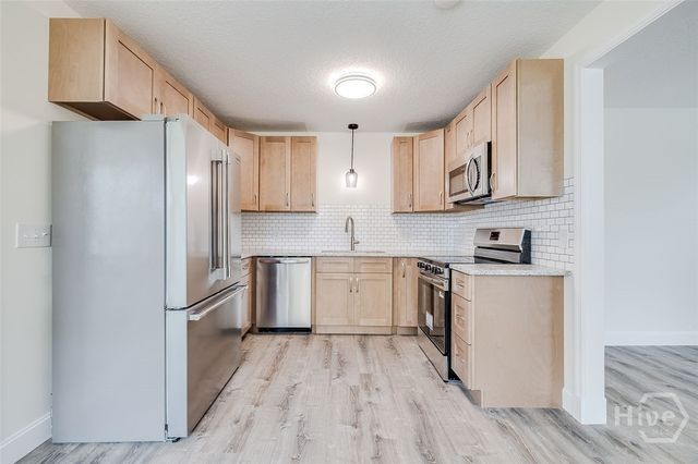 308 E fourth Street, Springfield, GA 31312