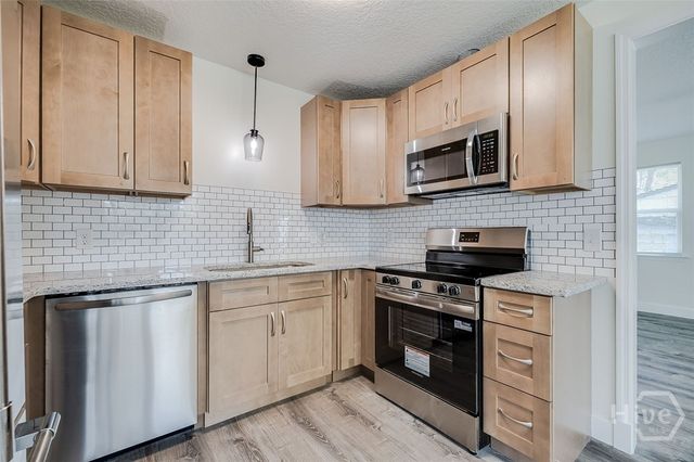 308 E fourth Street, Springfield, GA 31312