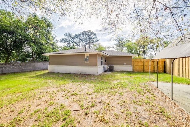 308 E fourth Street, Springfield, GA 31312