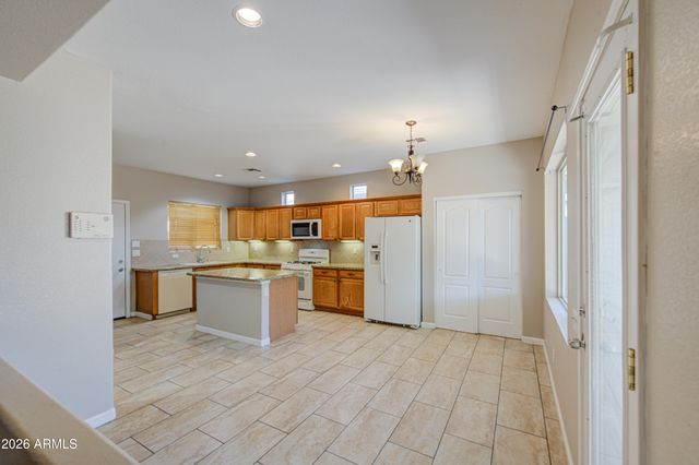 9131 W HUBBELL Street, Phoenix, AZ 85037