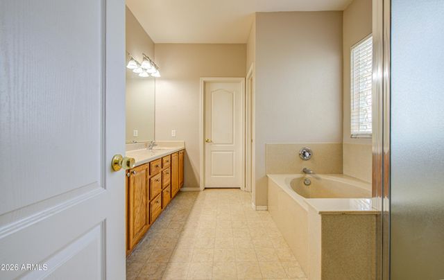 9131 W HUBBELL Street, Phoenix, AZ 85037