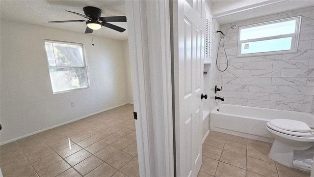 284 ROTONDA BOULEVARD W, Rotonda West, FL 33947