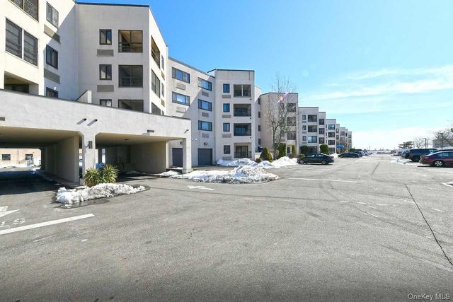 725 Miller Avenue 235, Freeport, NY 11520