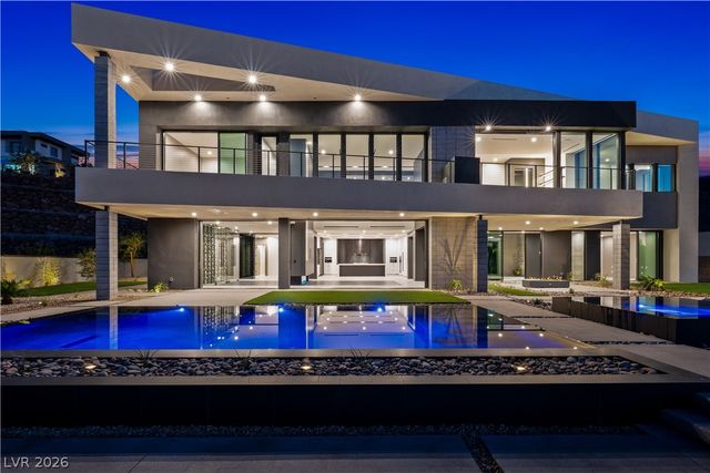 25 Boulderback Drive, Henderson, NV 89012