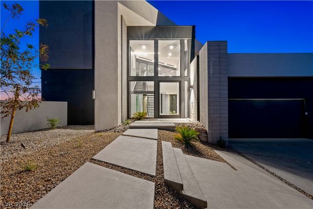25 Boulderback Drive, Henderson, NV 89012