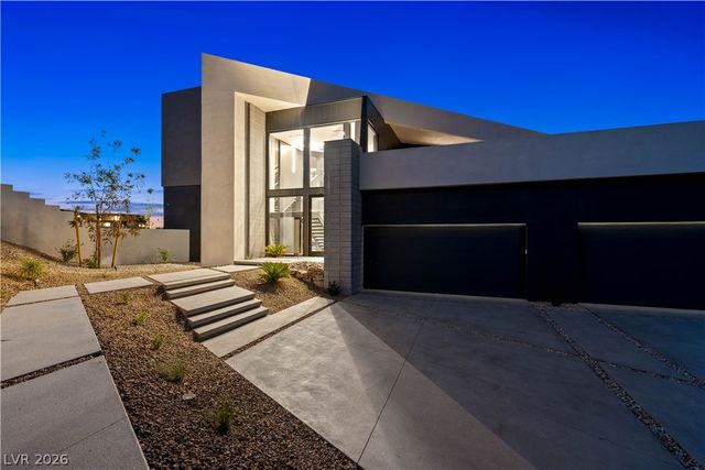 25 Boulderback Drive, Henderson, NV 89012