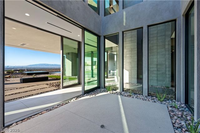 25 Boulderback Drive, Henderson, NV 89012
