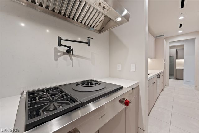 25 Boulderback Drive, Henderson, NV 89012
