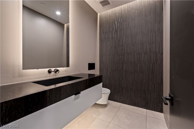 25 Boulderback Drive, Henderson, NV 89012