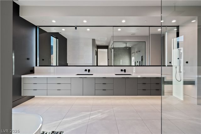 25 Boulderback Drive, Henderson, NV 89012