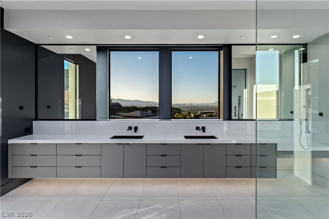 25 Boulderback Drive, Henderson, NV 89012