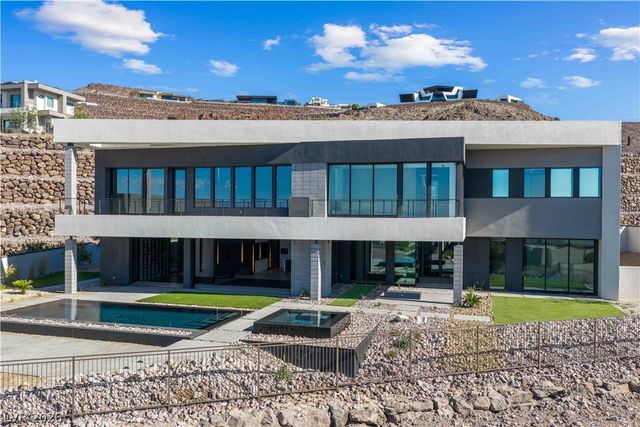 25 Boulderback Drive, Henderson, NV 89012