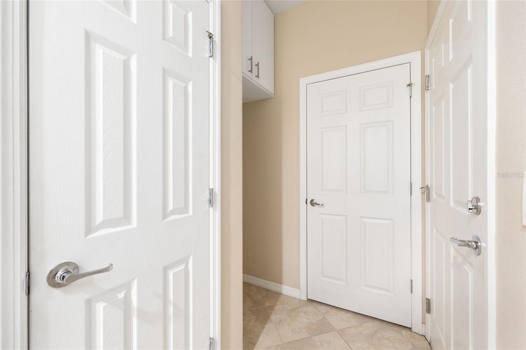 Image 27 of property listing at 9685 SW 63RD LOOP, Ocala, FL 34481