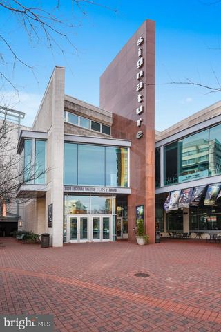 2511 N DEARING ST, Alexandria, VA 22302