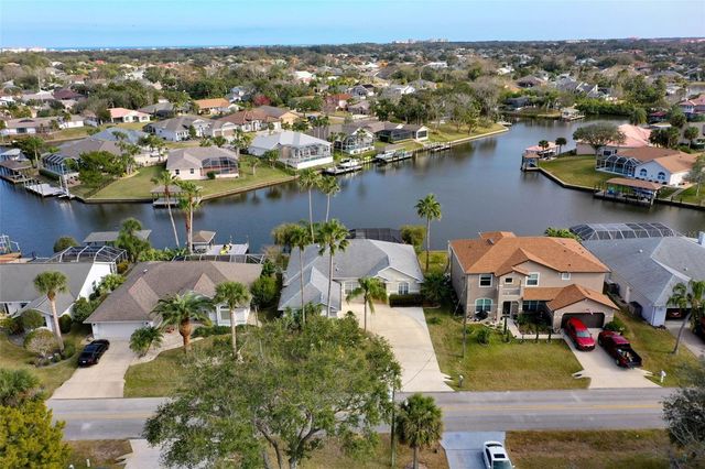 26 COCHISE COURT, Palm Coast, FL 32137