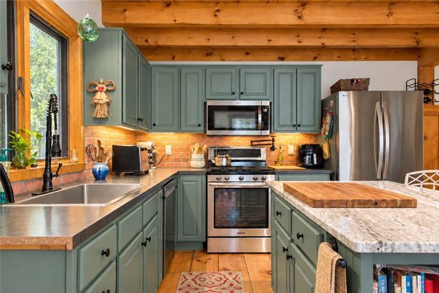 551 Carrs Trail, Coventry, RI 02827