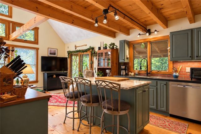 551 Carrs Trail, Coventry, RI 02827