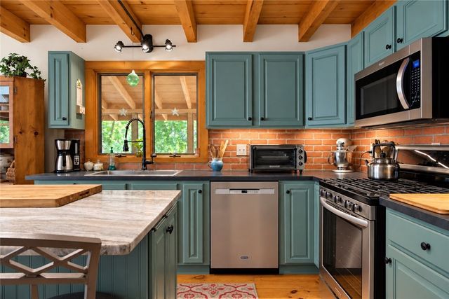 551 Carrs Trail, Coventry, RI 02827