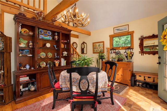 551 Carrs Trail, Coventry, RI 02827
