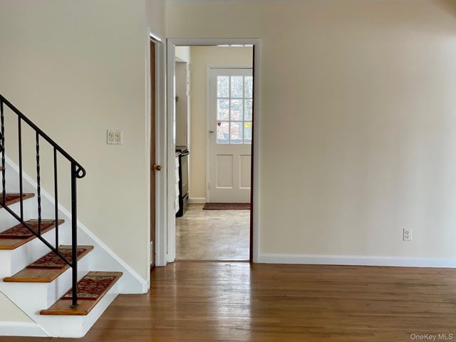 4 Briggs Lane, Armonk, NY 10504