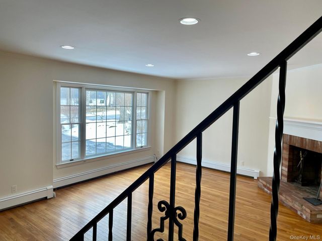 4 Briggs Lane, Armonk, NY 10504