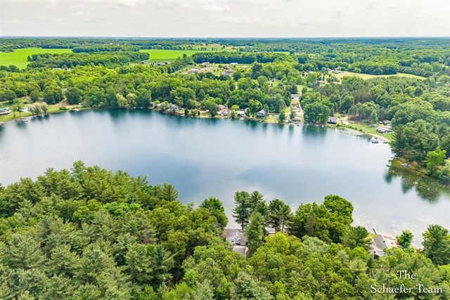 10870 Simpson, Greenville, MI 48838