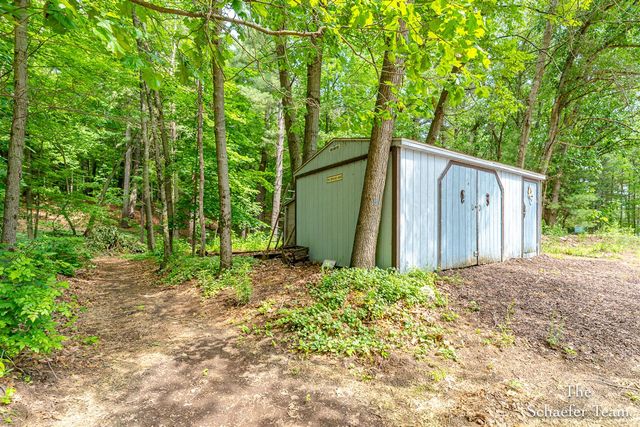 10870 Simpson, Greenville, MI 48838
