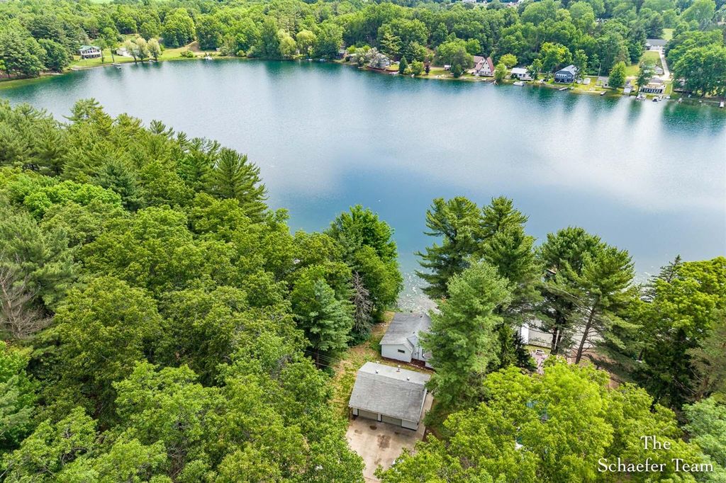 10870 Simpson, Greenville, MI 48838