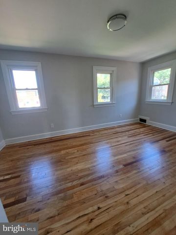 1802 MAPLE ST, Wilmington, DE 19805