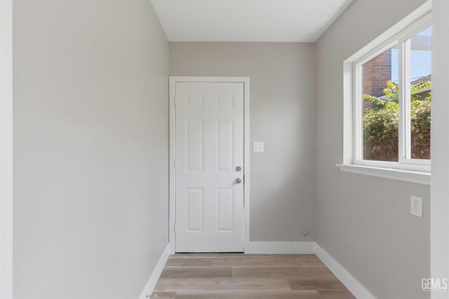 3017 River Boulevard, Bakersfield, CA 93305