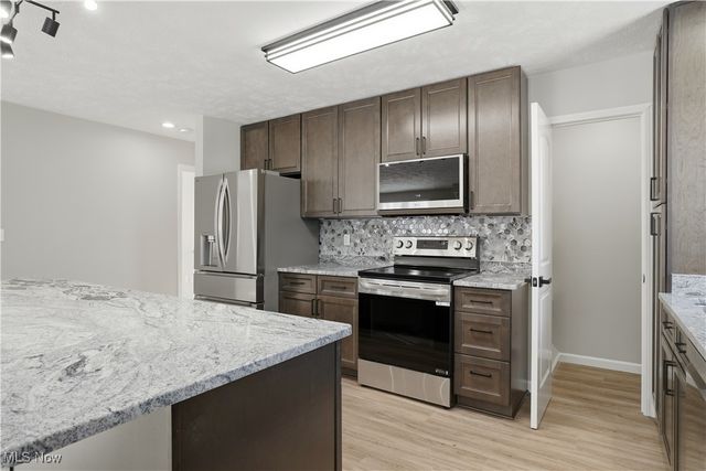 3215 S Myers Road, Geneva, OH 44041