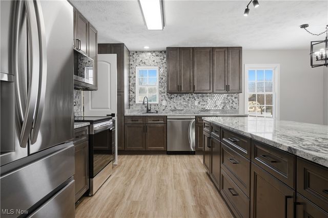 3215 S Myers Road, Geneva, OH 44041