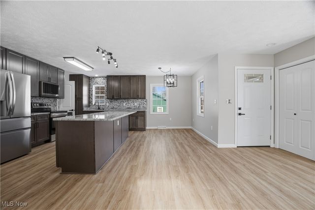 3215 S Myers Road, Geneva, OH 44041