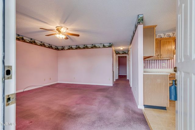 617 Race Street 1, Elizabethton, TN 37643