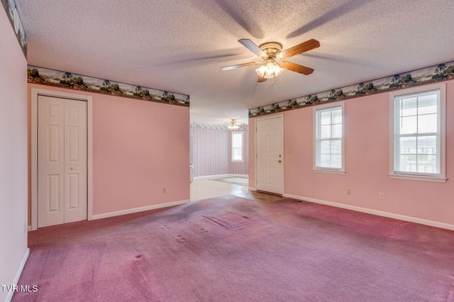 617 Race Street 1, Elizabethton, TN 37643