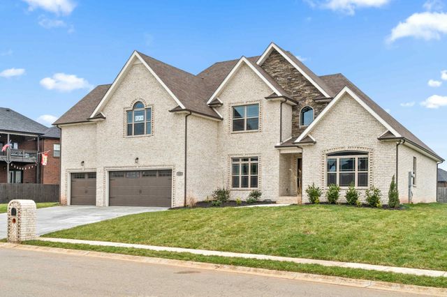 1330 Reda Dr, Clarksville, TN 37042
