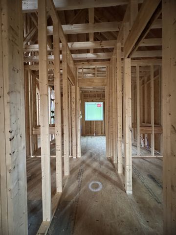 1330 Reda Dr, Clarksville, TN 37042