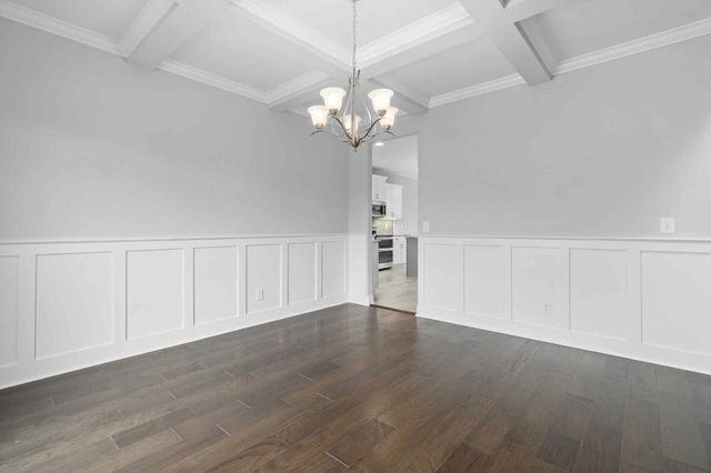 1330 Reda Dr, Clarksville, TN 37042