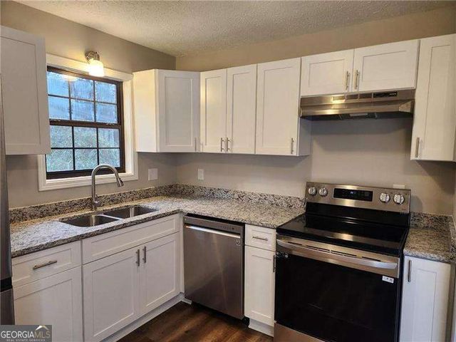 1285 S Lea Court SE, Smyrna, GA 30080