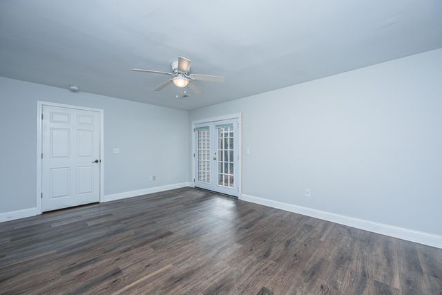 940 E Estates Boulevard 3g, Charleston, SC 29414