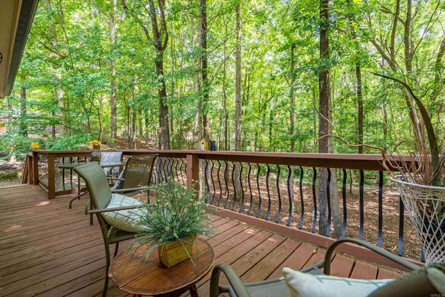 12 Segovia Dr, Hot Springs Village, AR 71909