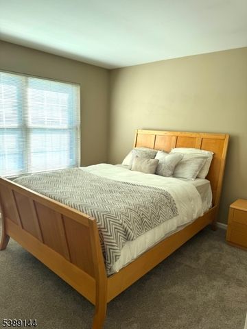 28 Langdale Rd, Wayne Twp., NJ 07470