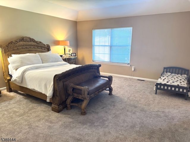 28 Langdale Rd, Wayne Twp., NJ 07470