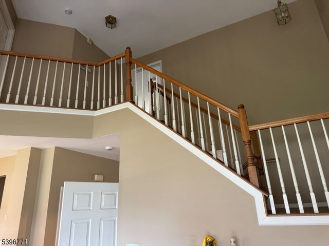 28 Langdale Rd, Wayne Twp., NJ 07470