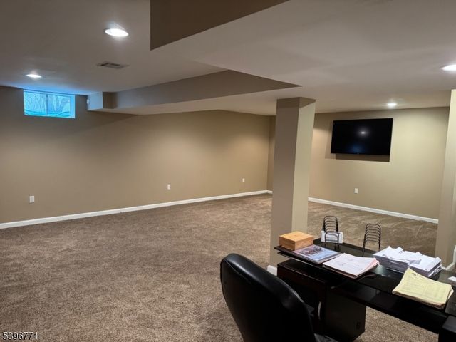 28 Langdale Rd, Wayne Twp., NJ 07470