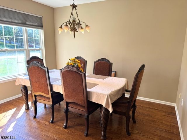 28 Langdale Rd, Wayne Twp., NJ 07470