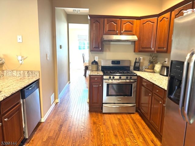 28 Langdale Rd, Wayne Twp., NJ 07470