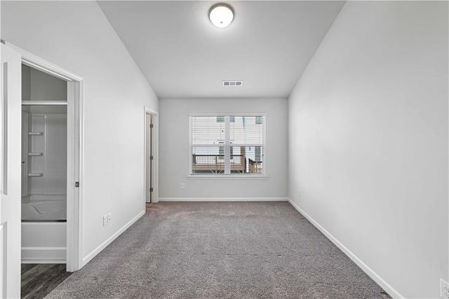 1736 Liberty Parkway NW, Atlanta, GA 30318