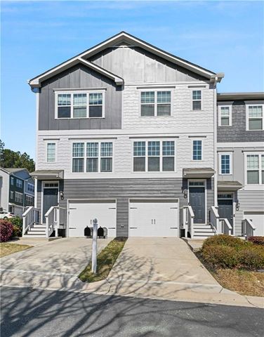 1736 Liberty Parkway NW, Atlanta, GA 30318